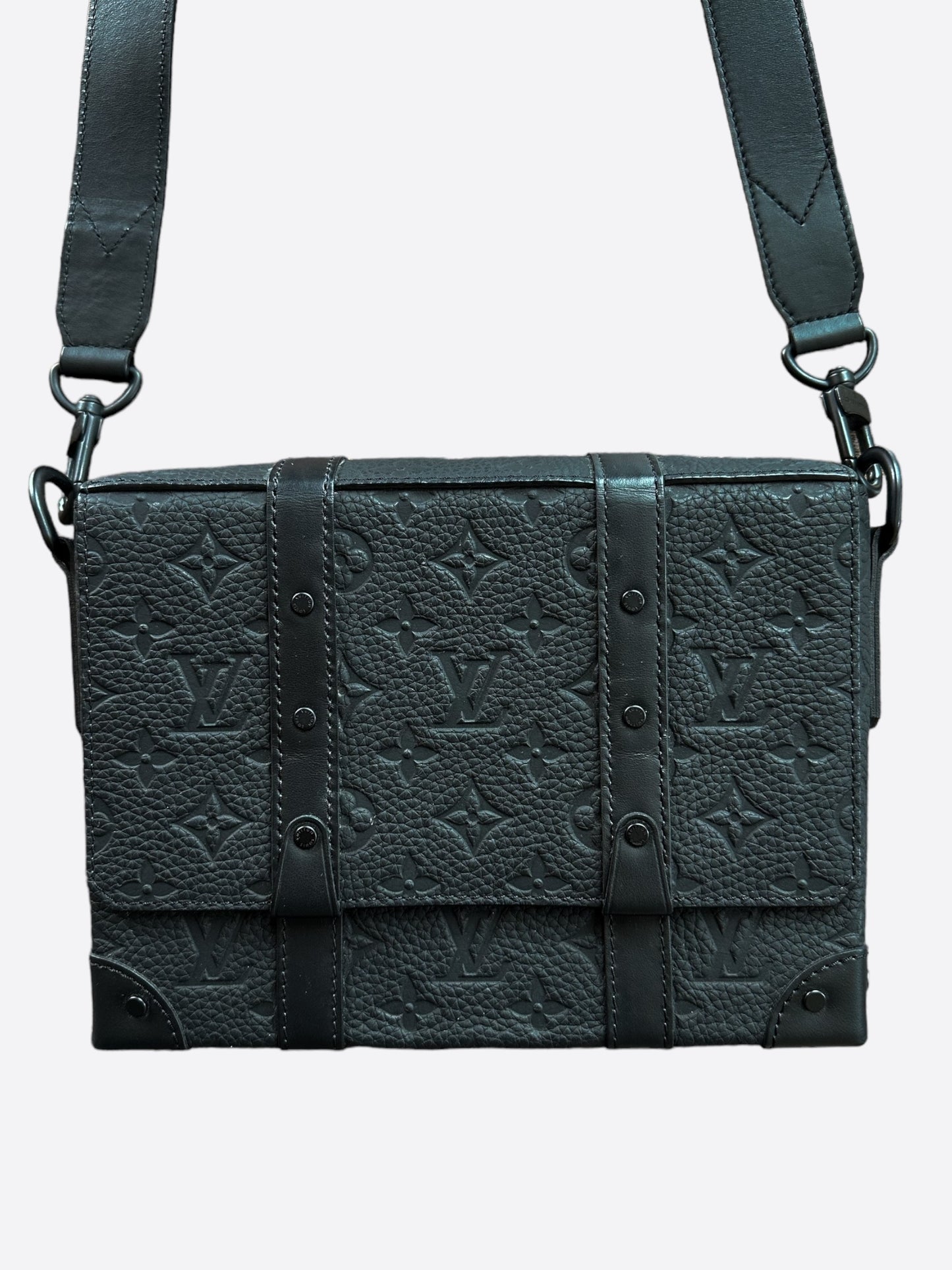 Louis Vuitton Black Taurillon Monogram Trunk Messenger