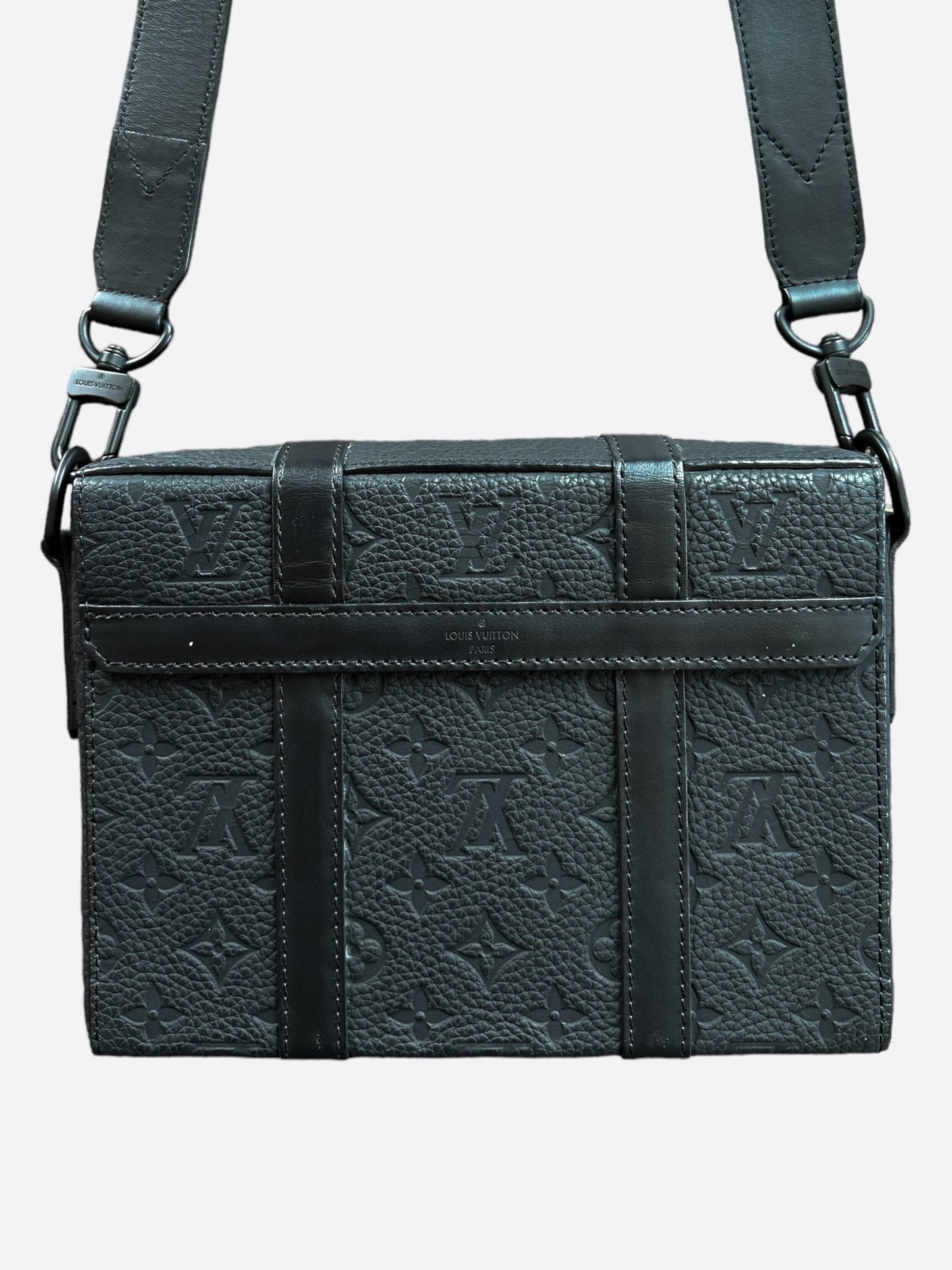 Louis Vuitton Black Taurillon Monogram Trunk Messenger