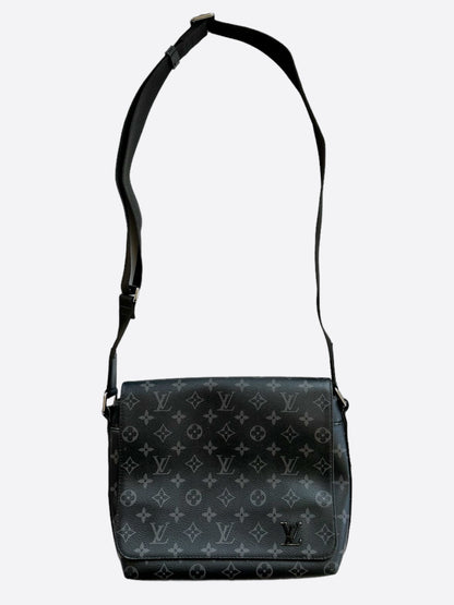 Louis Vuitton Monogram Eclipse District Messenger