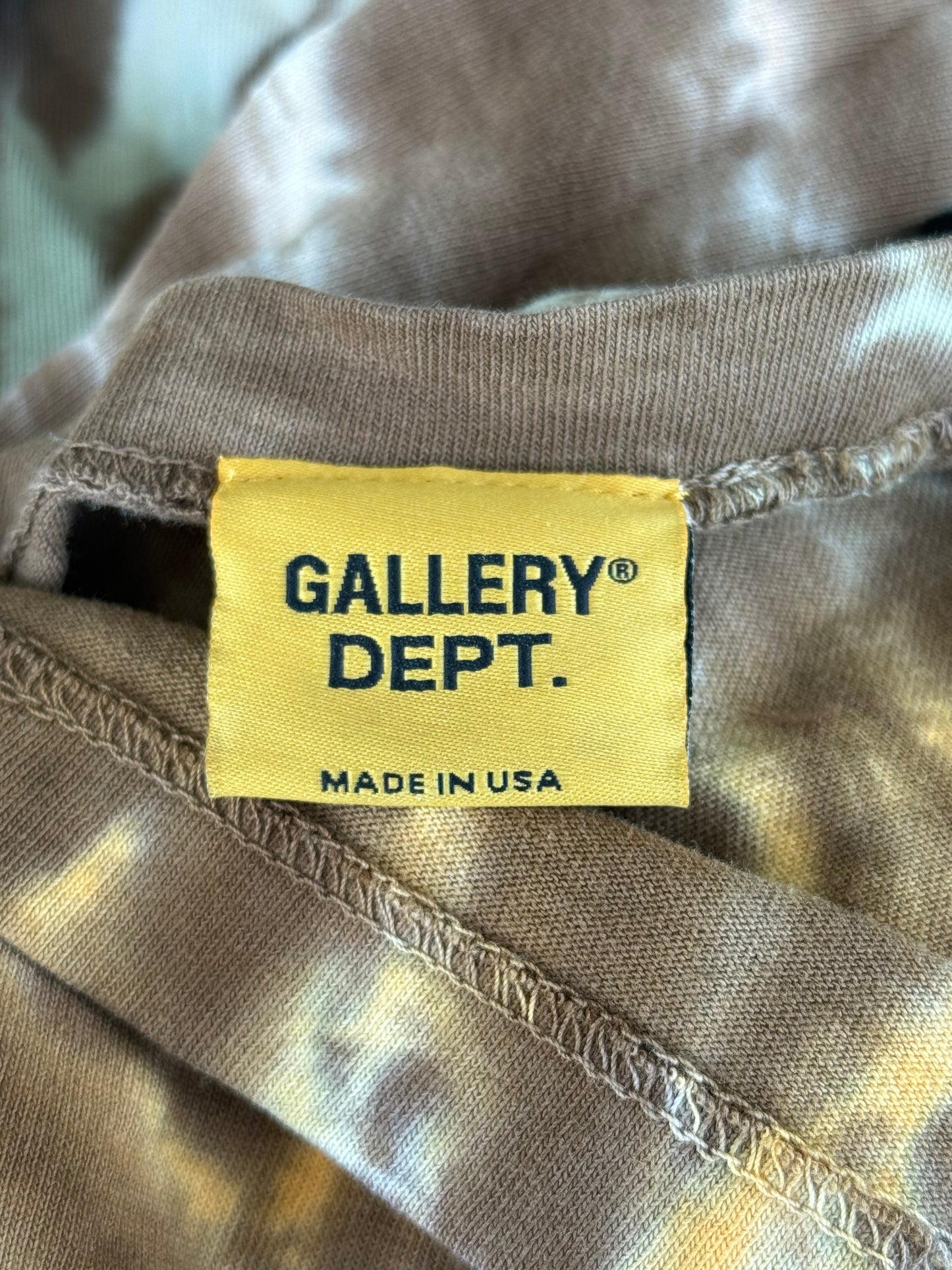 Gallery Dept Brown Tie-Dye Tokyo Exclusive Logo T-Shirt