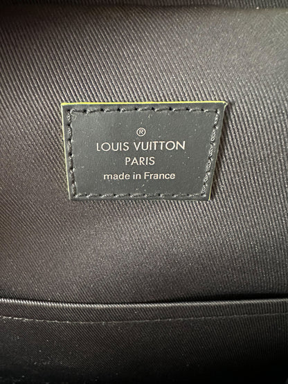 Louis Vuitton Yellow Damier Graphite Avenue Sling