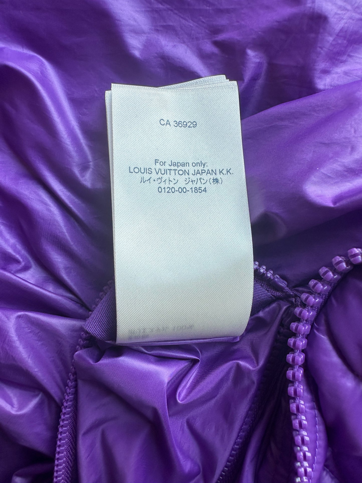 Louis Vuitton Black Flower Monogram Puffer Jacket – Savonches