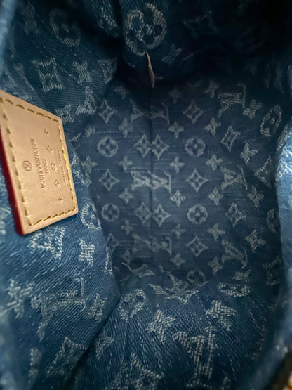 Louis Vuitton Blue Denim Monogram Hills Pochette