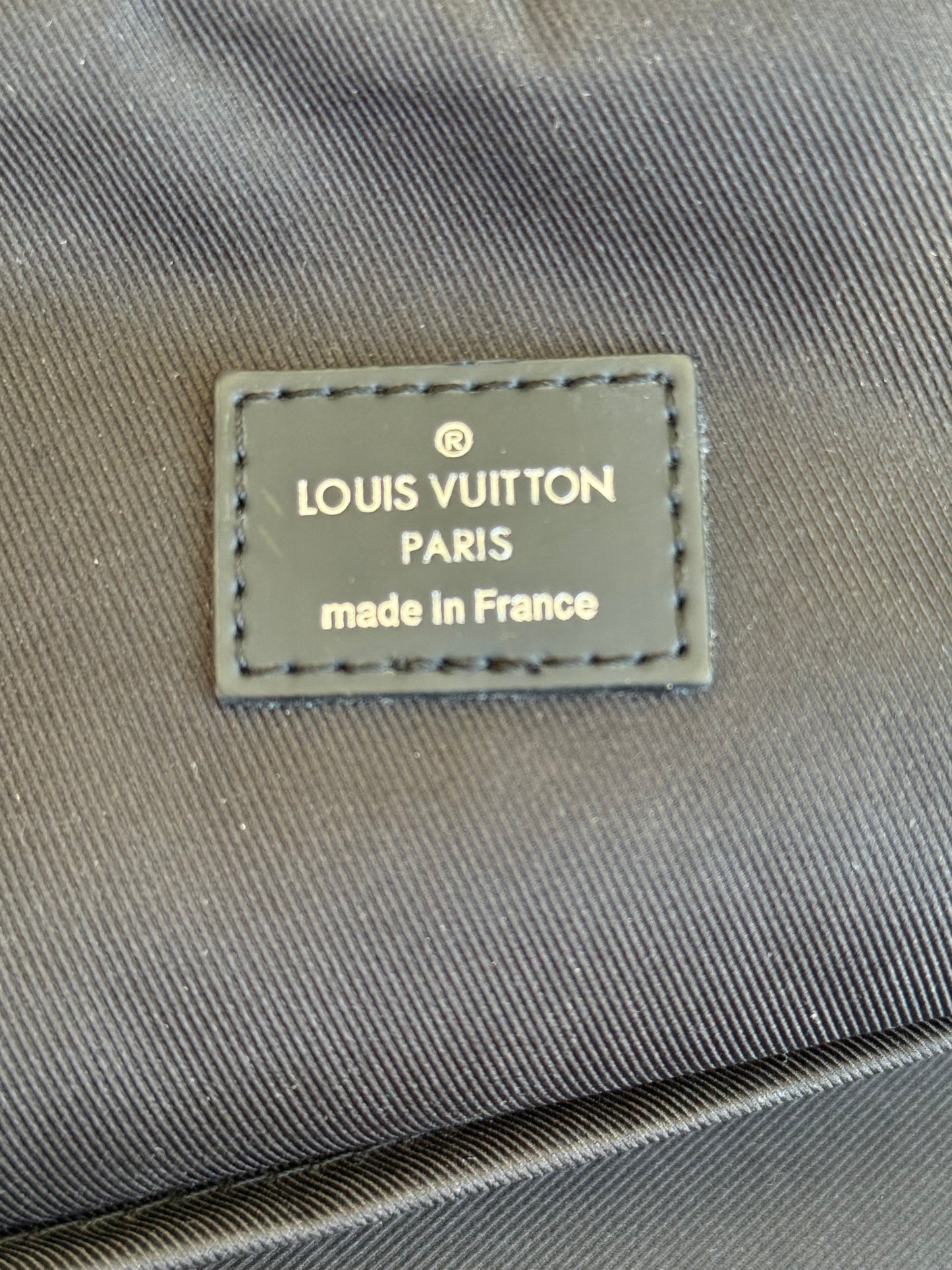 Louis Vuitton Damier Graphite Avenue Sling Bag