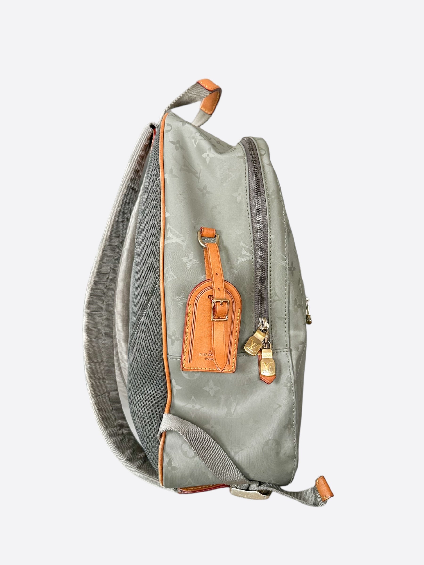 louis vuitton backpack gm titanium Louis Vuitton Silver Titanium Monogram Backpack – Savonches