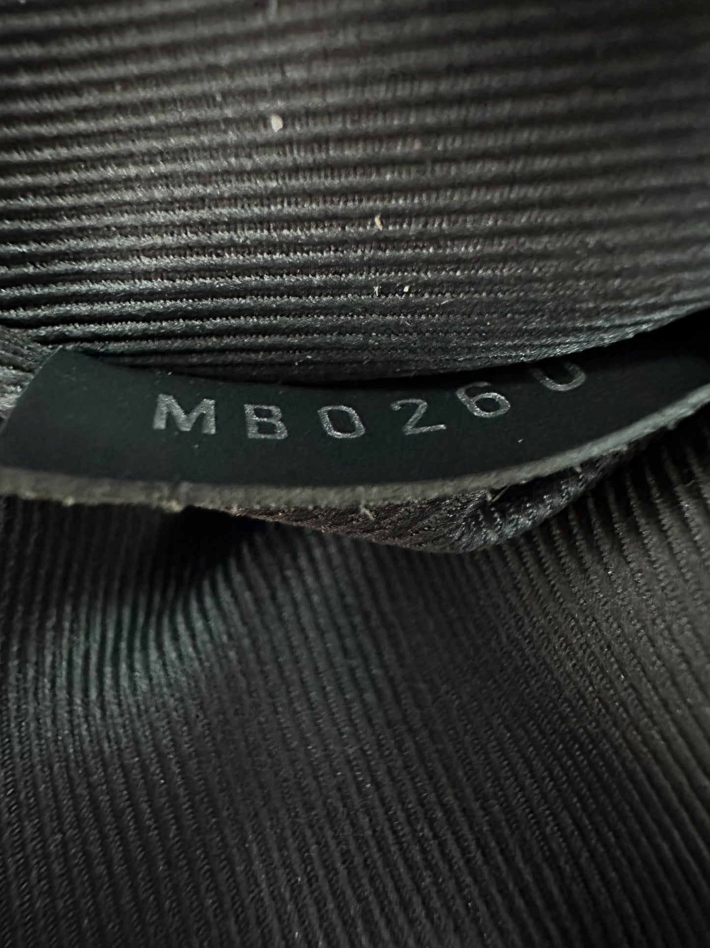 Louis Vuitton Damier Graphite 3D e Sling Bag Black – Italy Station