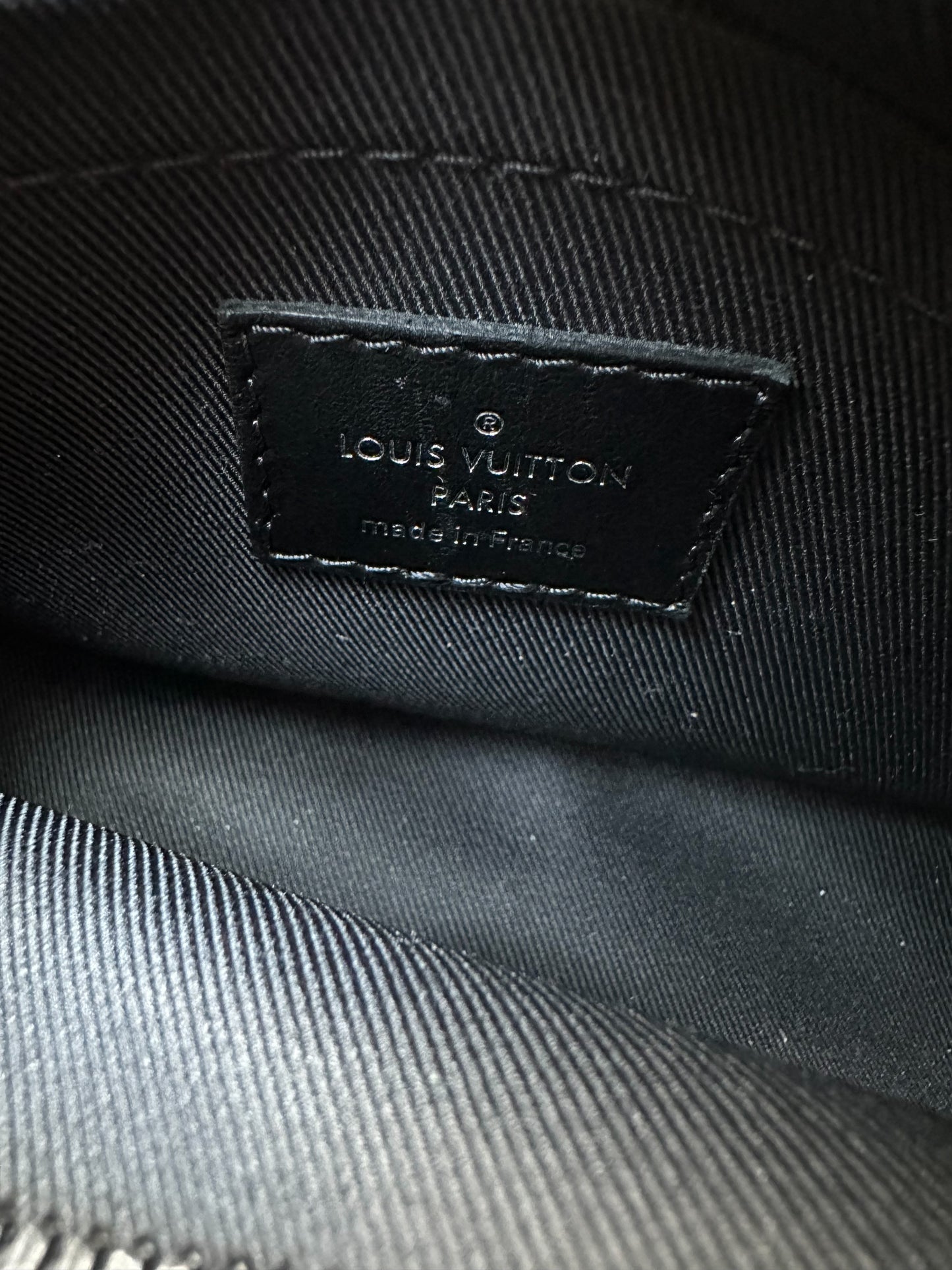 Túi Louis Vuitton Mini Soft Trunk Monogram Eclipse Nam Đeo Chéo