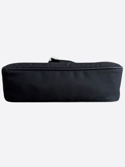 Prada Cameo Black Re-Edition 2005 Nylon Bag