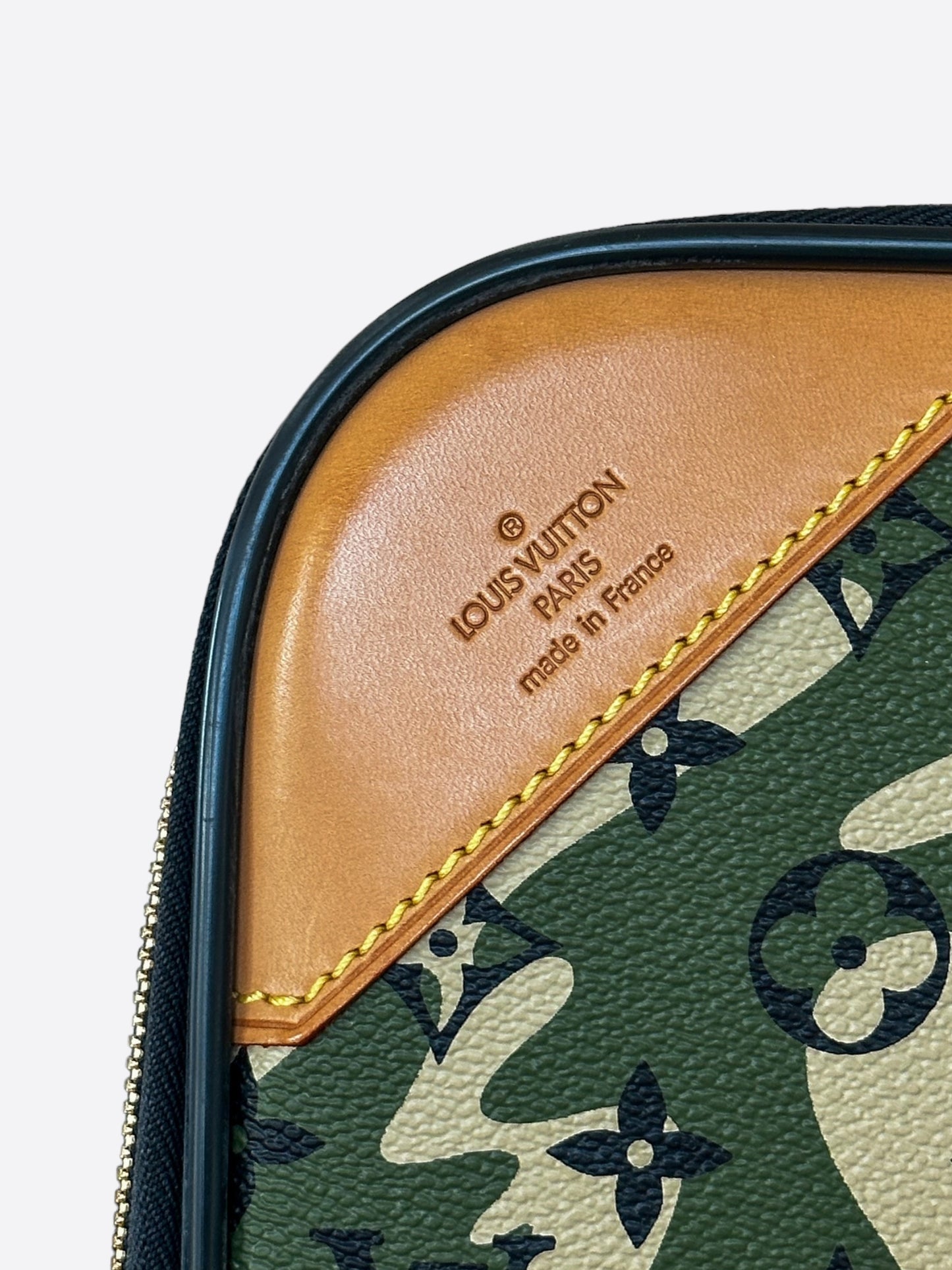 Louis Vuitton Takashi Murakami Camouflage Monogram Pegase 60