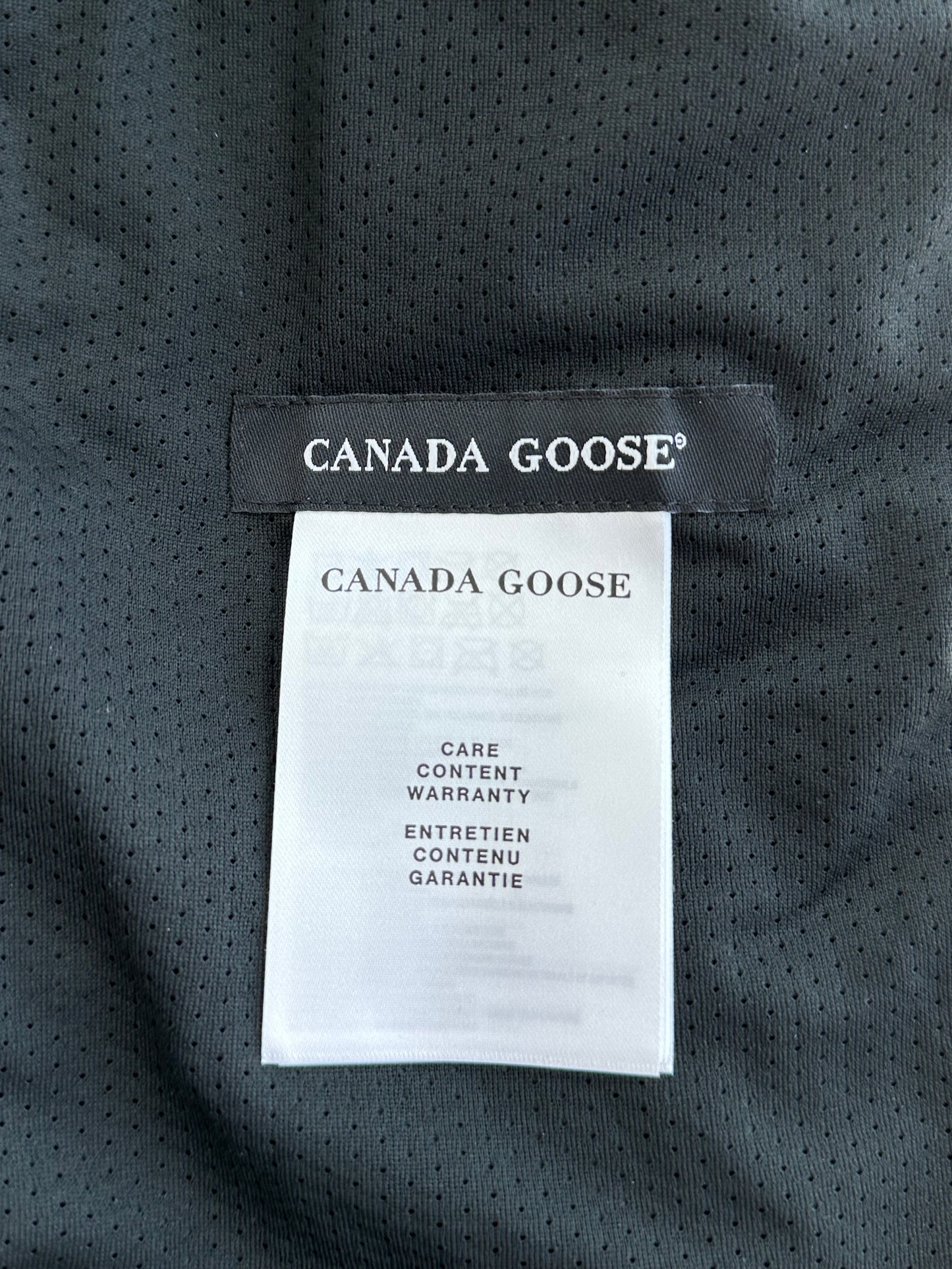 Canada Goose Black Hybridge Lite Hoody Jacket