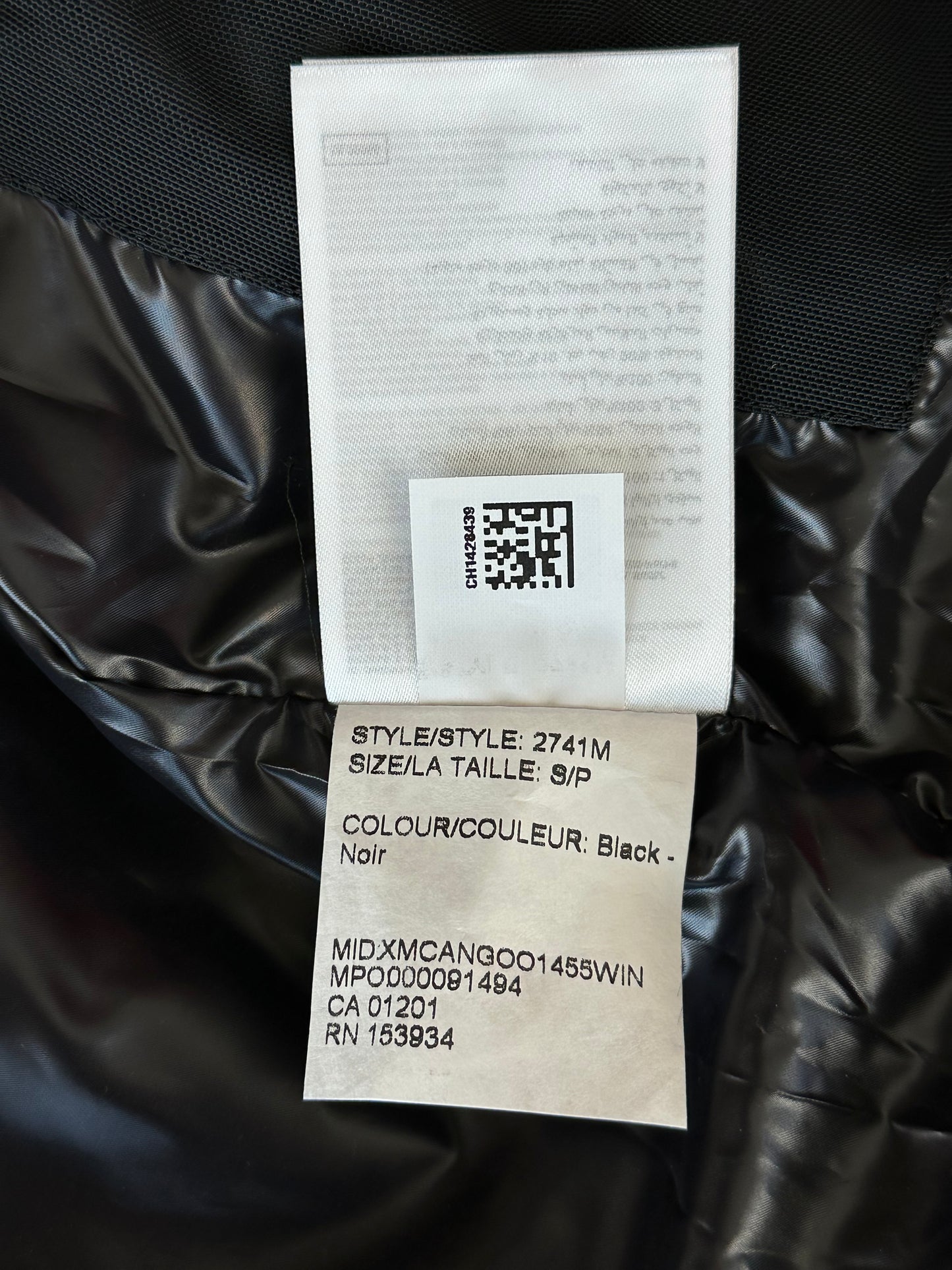 Canada Goose Black Hybridge Base Jacket