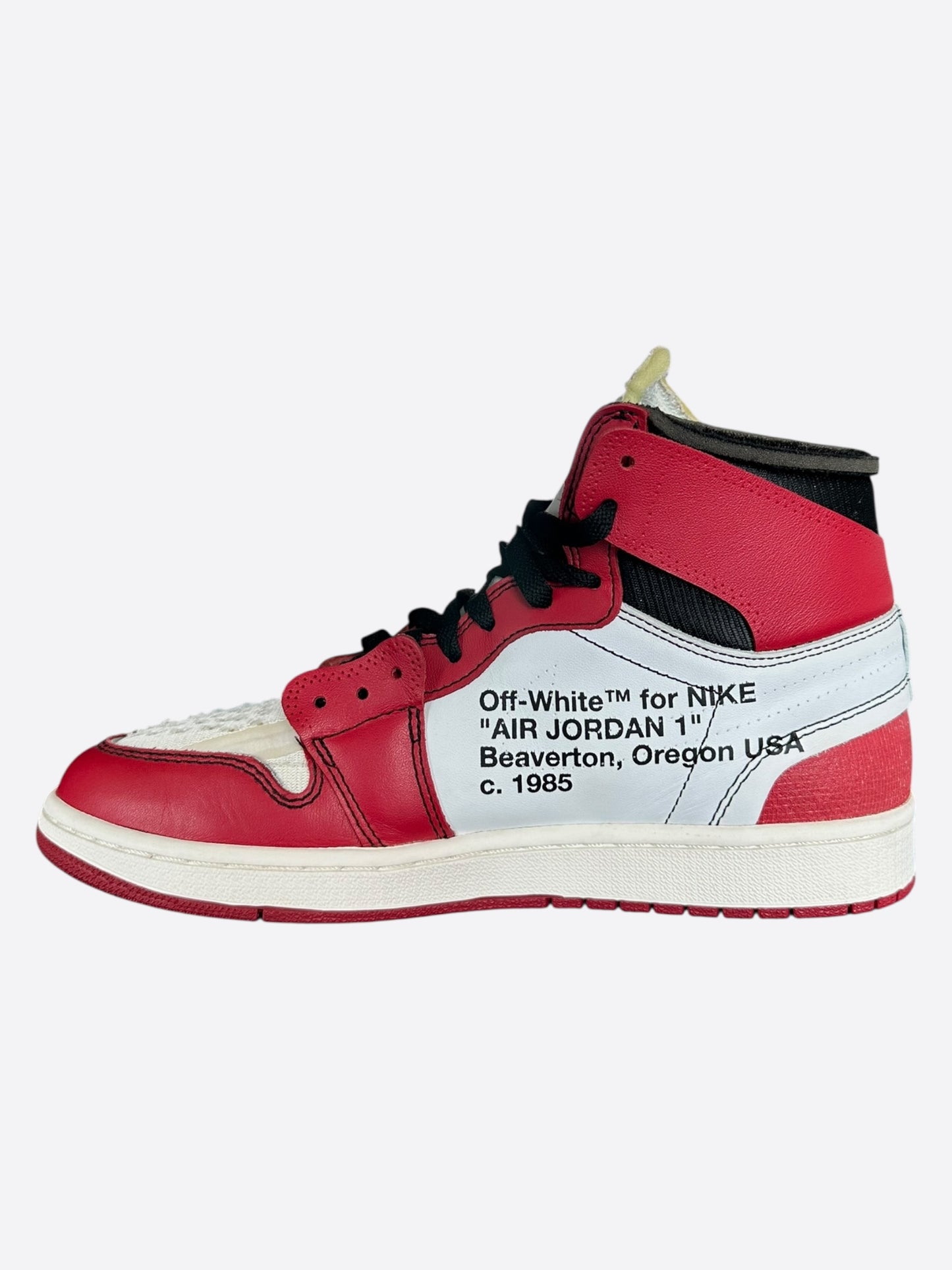 Nike Off-White Red Chicago Jordan 1 Hightop Sneakers