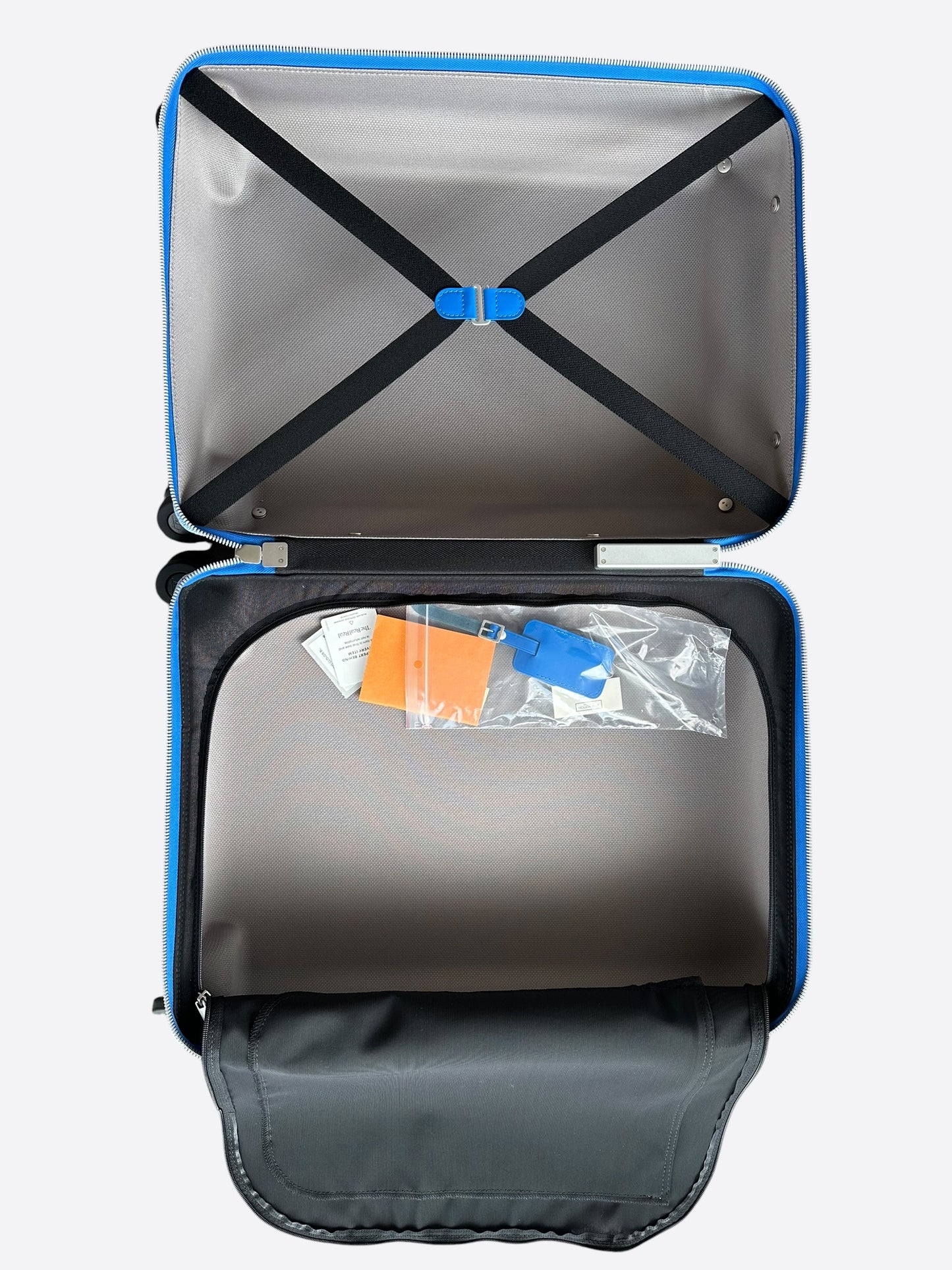 Louis Vuitton Blue & White Cloud Logo Monogram Horizon 55