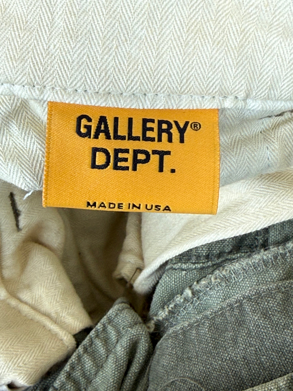 Gallery Dept Olive Programmer Shorts