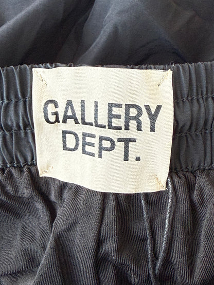 Gallery Dept Black & White Dept Logo Active Shorts