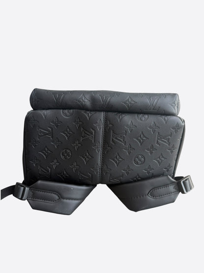 Louis Vuitton Black Shadow Monogram Discovery Backpack
