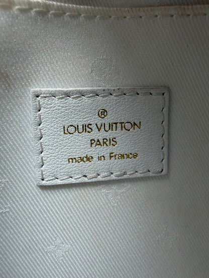 Louis Vuitton White Bubblegram Over The Moon Bag