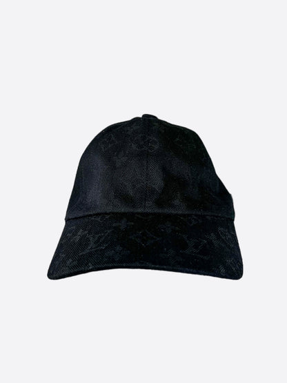 Louis Vuitton Black Monogram Essential Cap