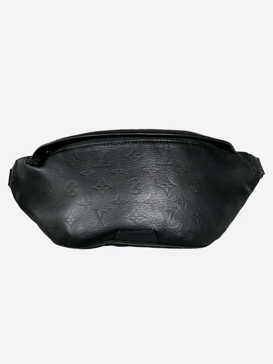 Louis Vuitton Black Monogram Shadow Discovery Bumbag