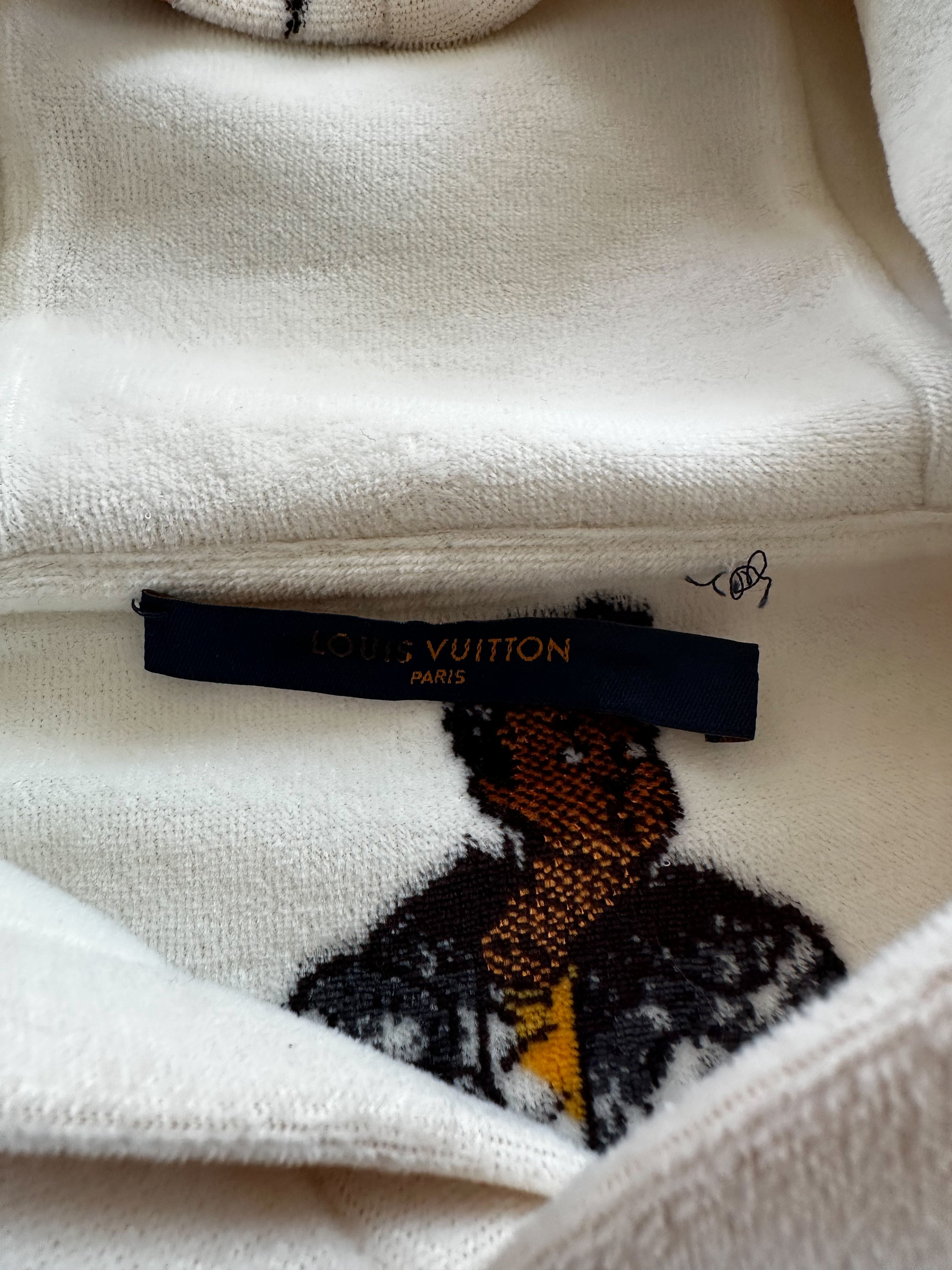 Louis Vuitton White New Walkers Hoodie Savonches