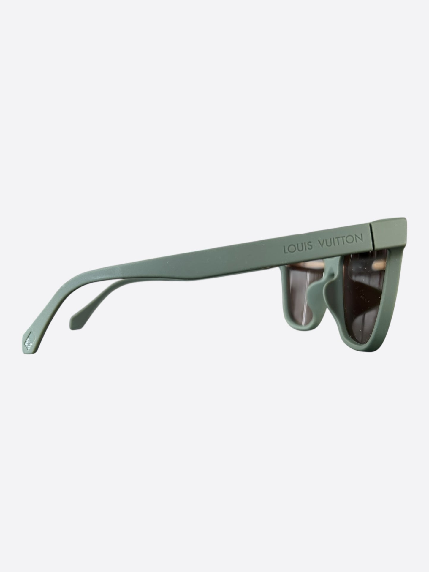 Louis Vuitton Green Monogram Waimea Sunglasses