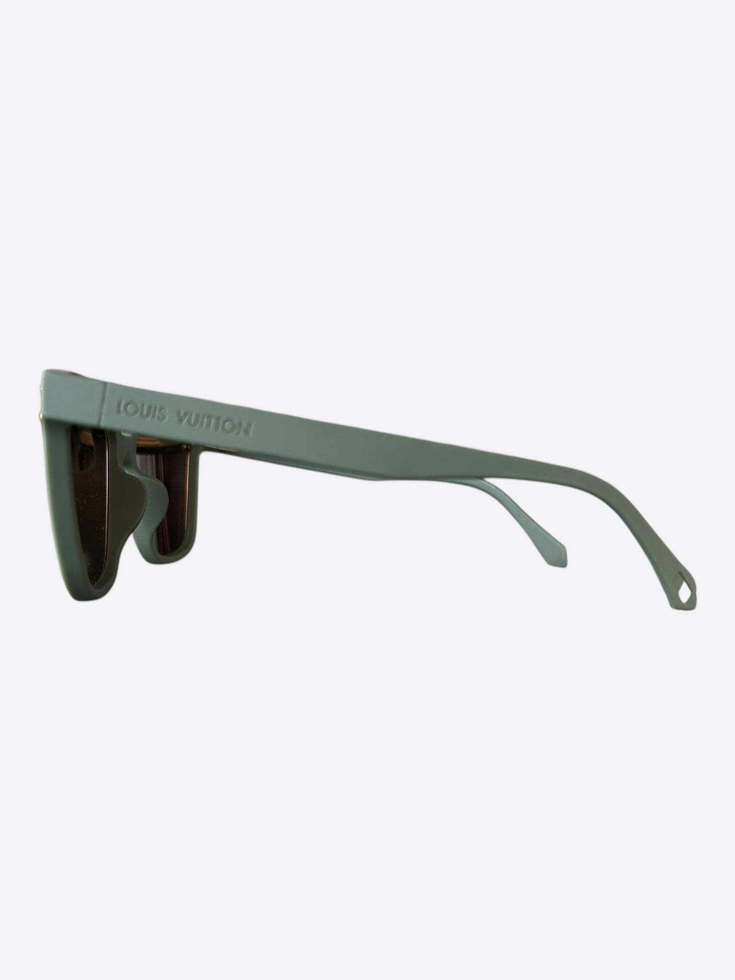 Louis Vuitton Green Monogram Waimea Sunglasses
