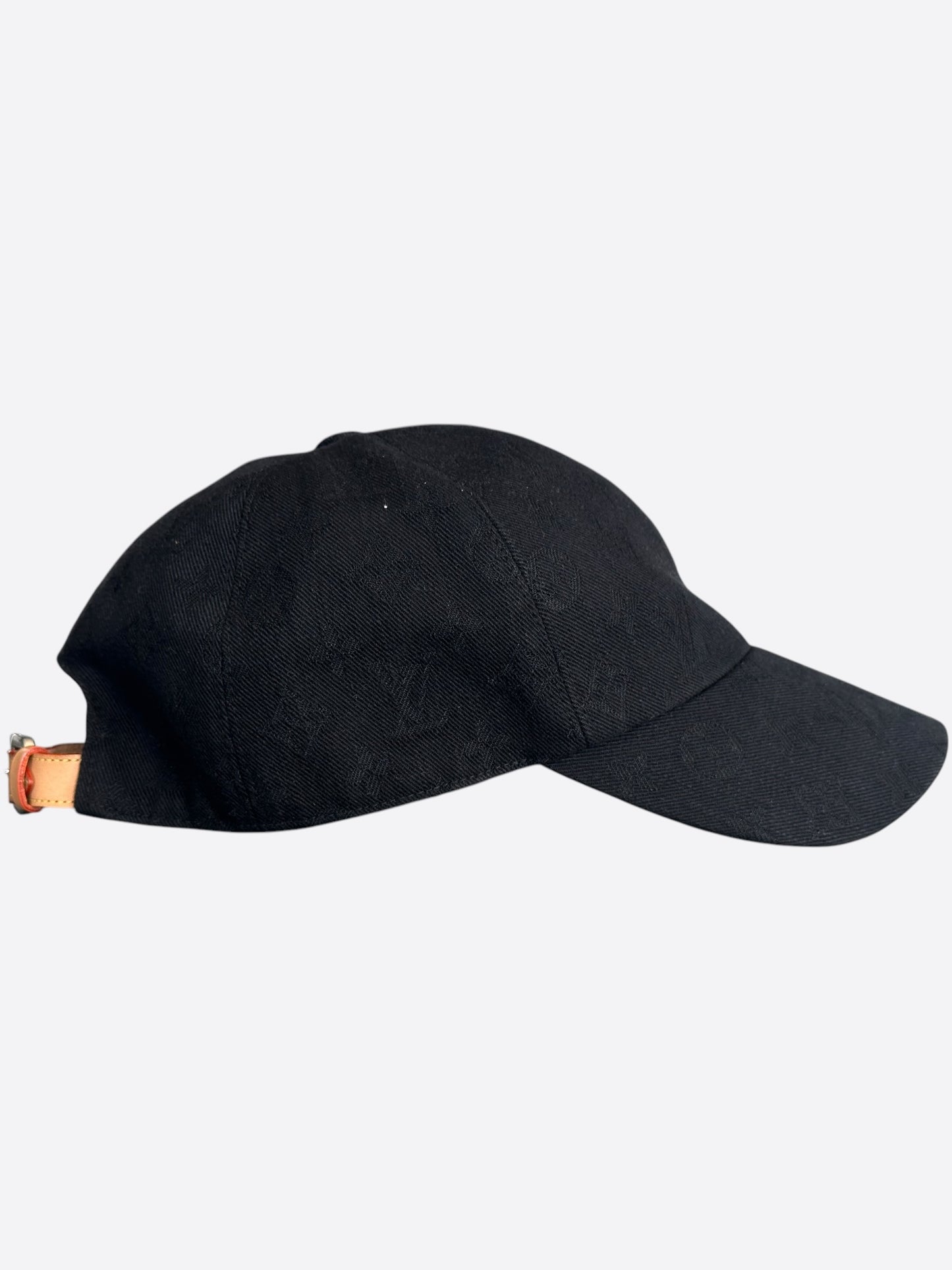 Louis Vuitton Black Monogram Essential Cap