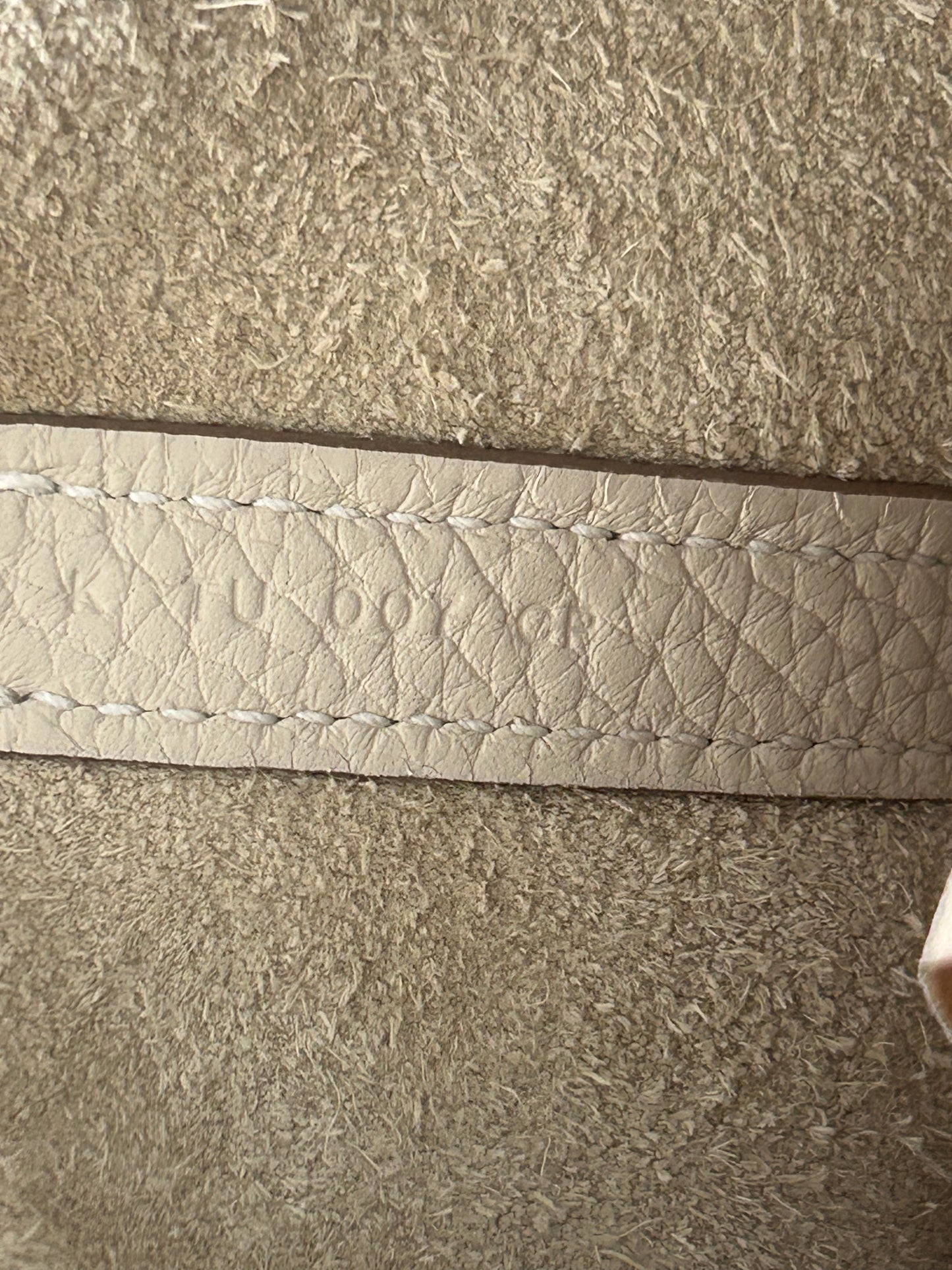 Hermes White Clemence Picotin 18