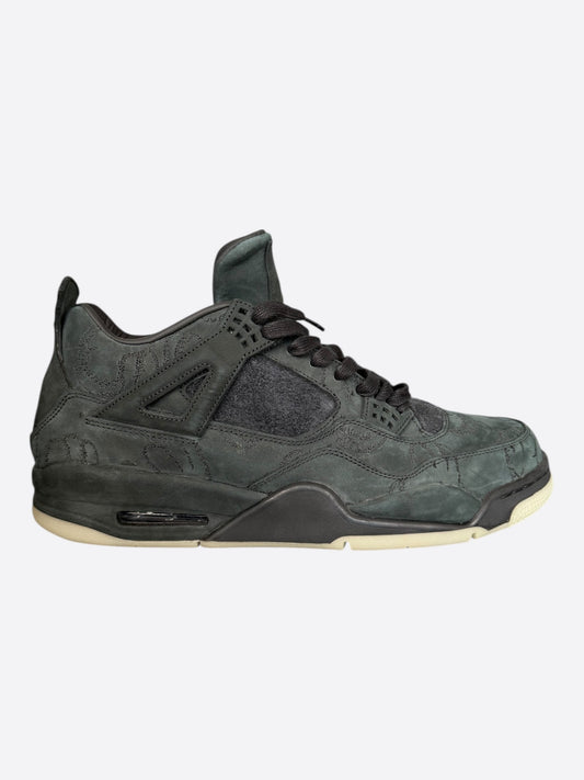 Nike Kaws Black Jordan 4