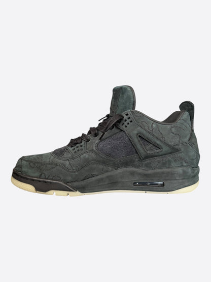 Nike Kaws Black Jordan 4