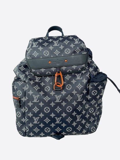 Louis Vuitton Navy & White Monogram Discovery Backpack – Savonches