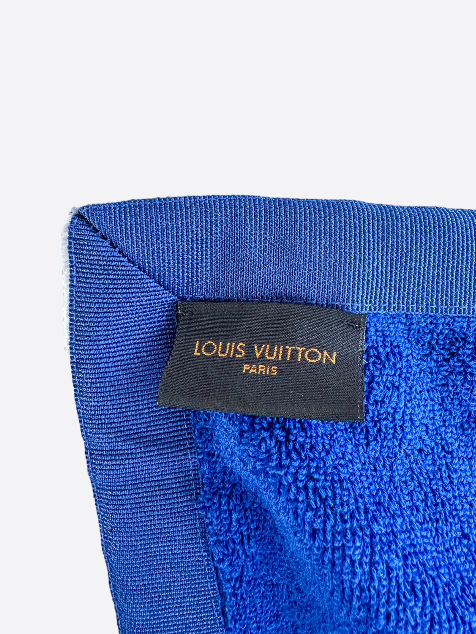 Louis Vuitton Blue & White Watercolor Monogram Towel – Savonches