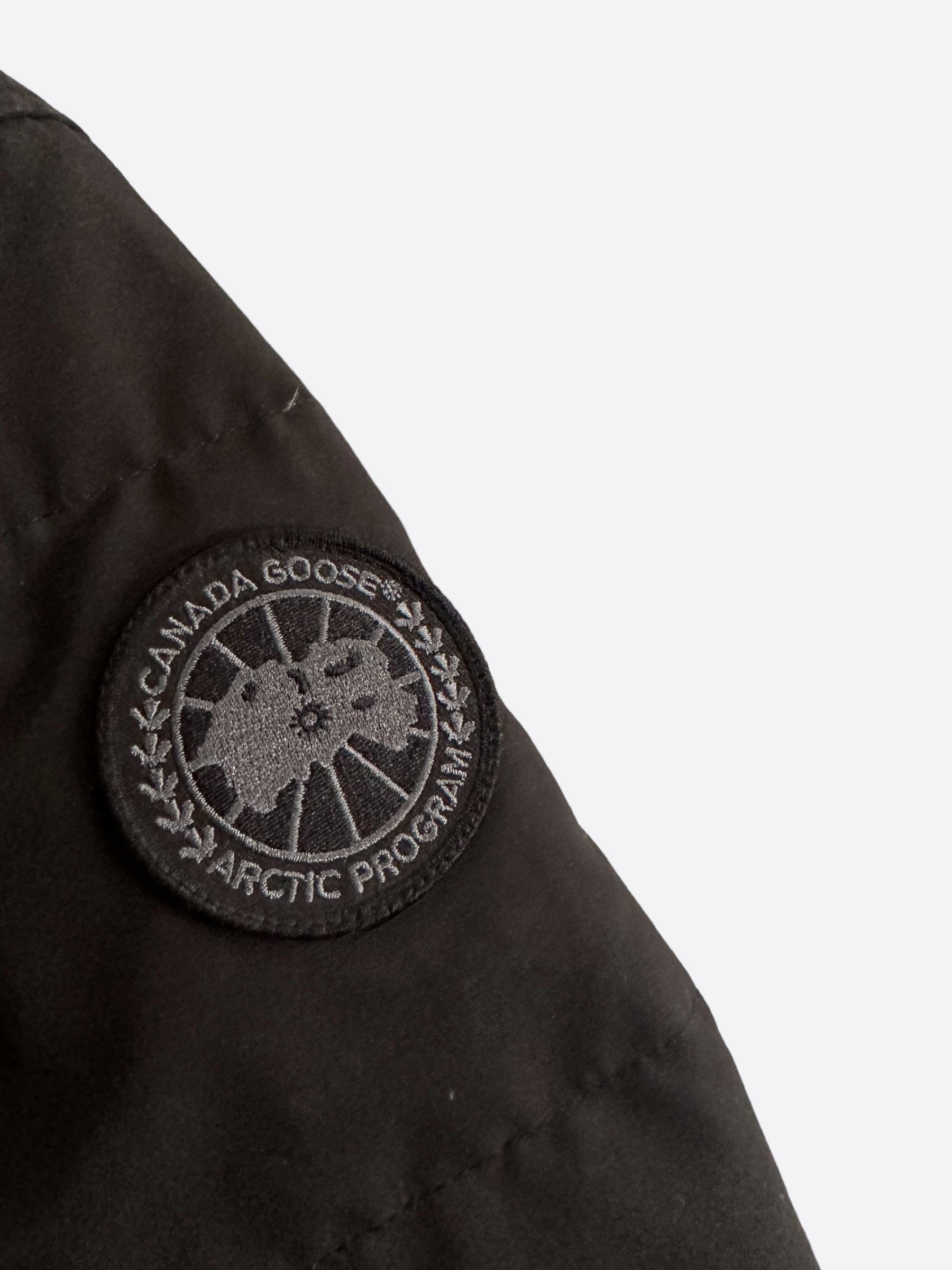 Canada goose black label on sale logo