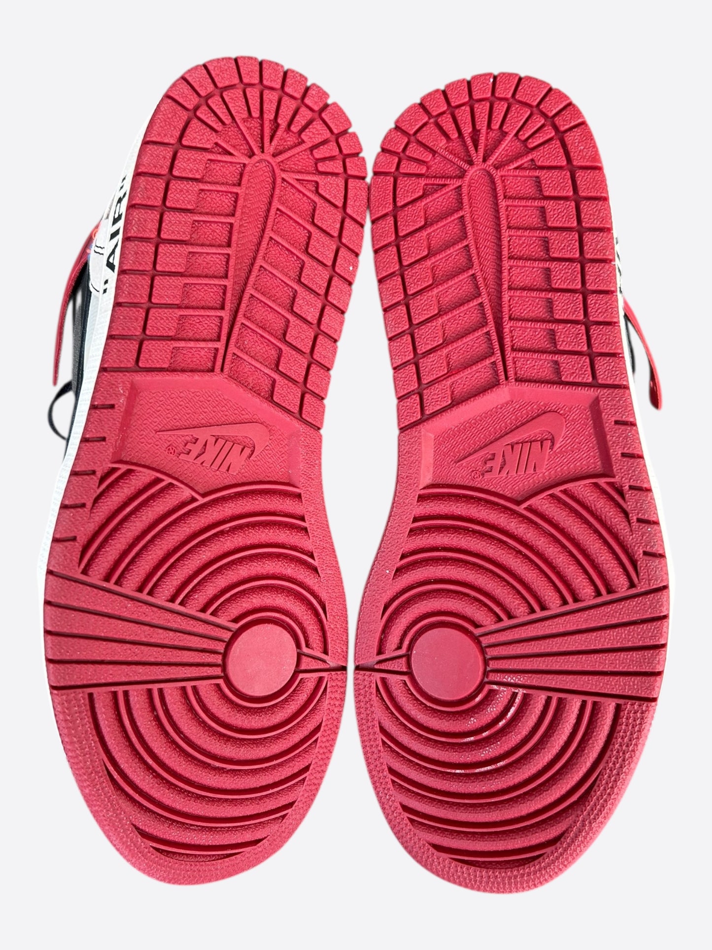 Nike Off-White Red Chicago Jordan 1 Hightop Sneakers