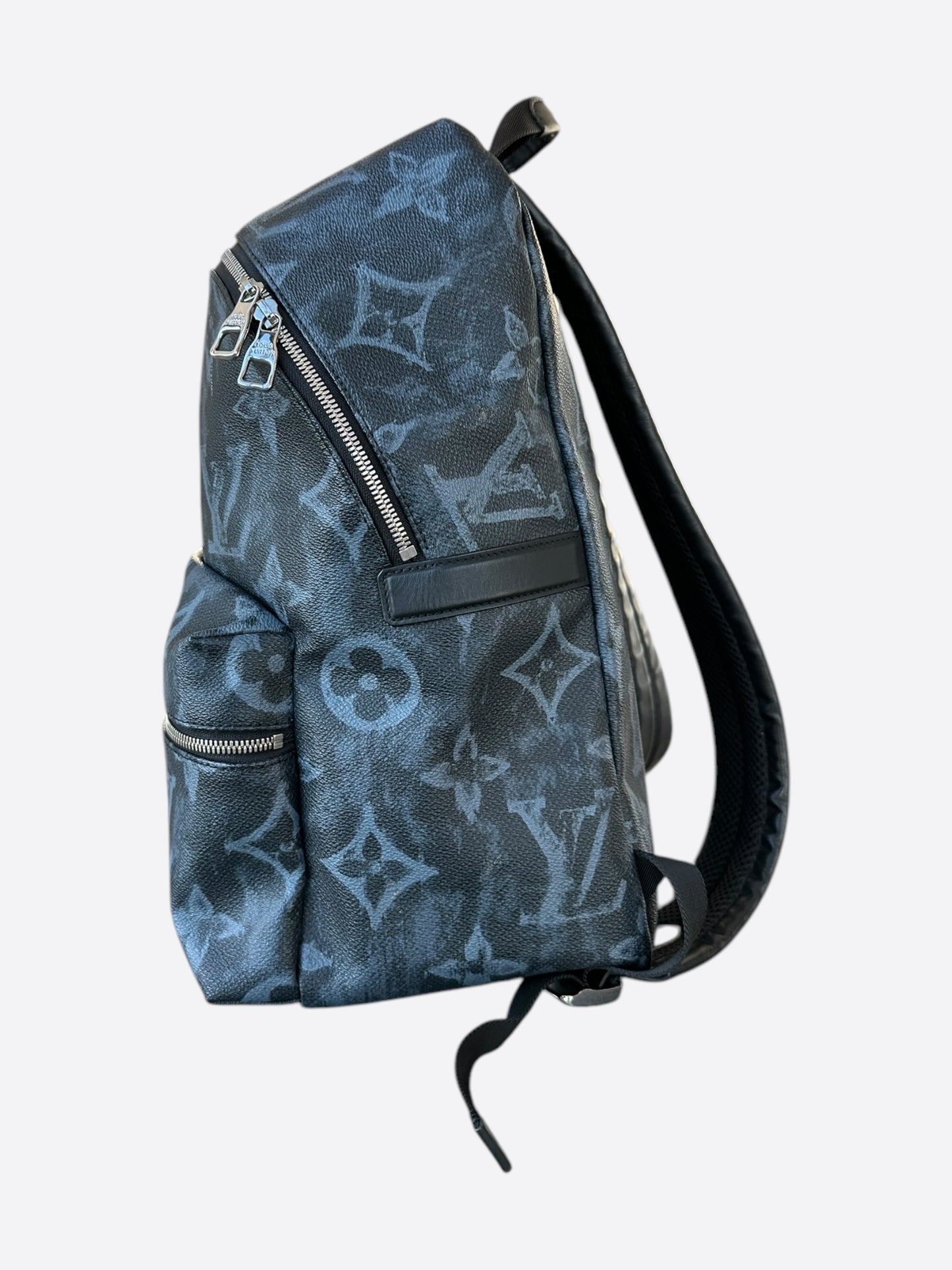 Louis Vuitton Navy Pastel Monogram Discovery Backpack