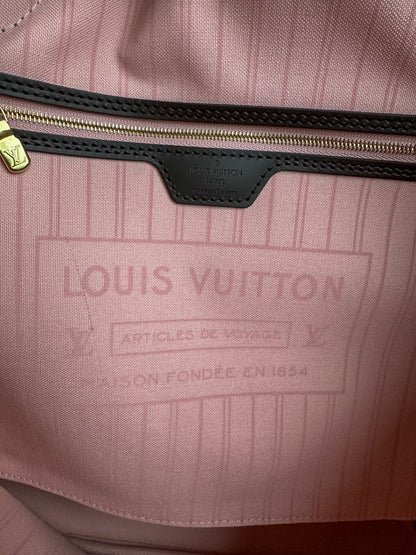 Louis Vuitton Damier Ebene Neverfull MM