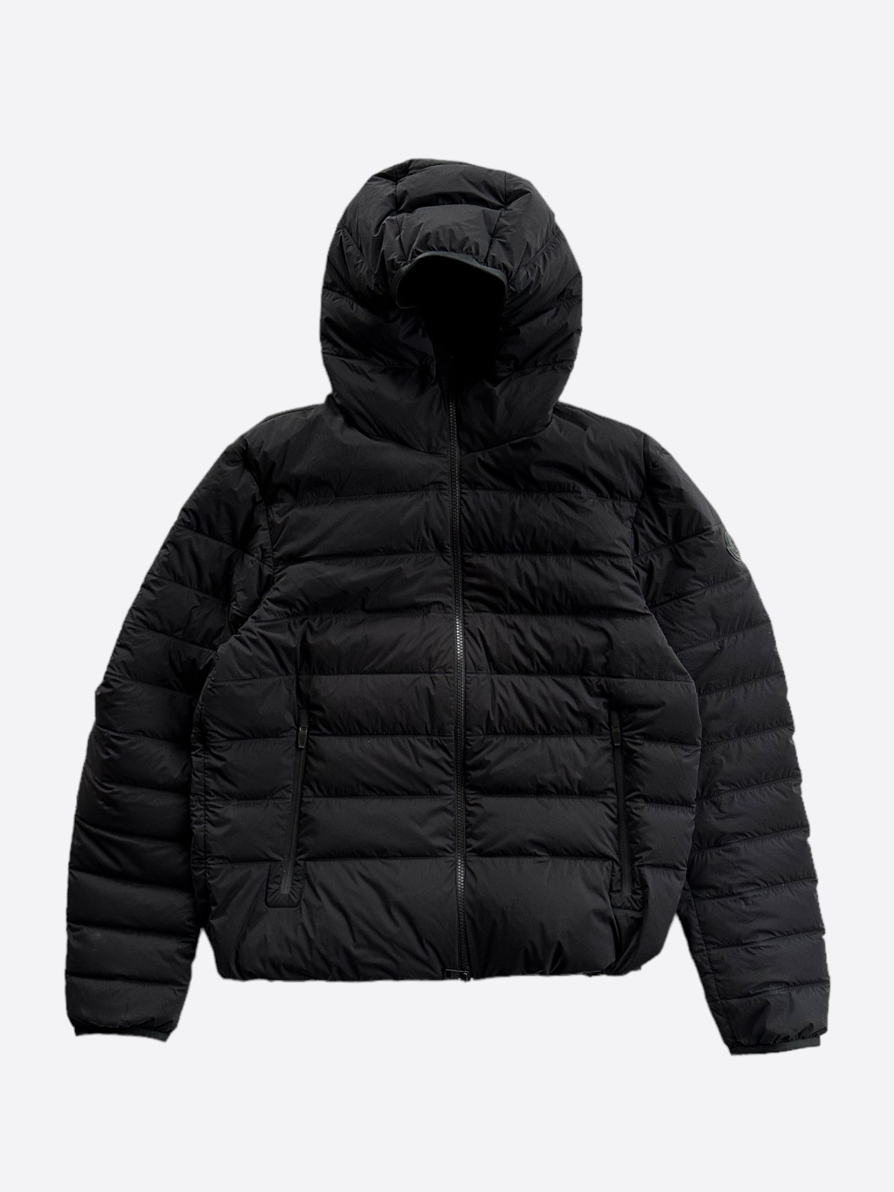 Moncler Black Eze Puffer Jacket – Savonches