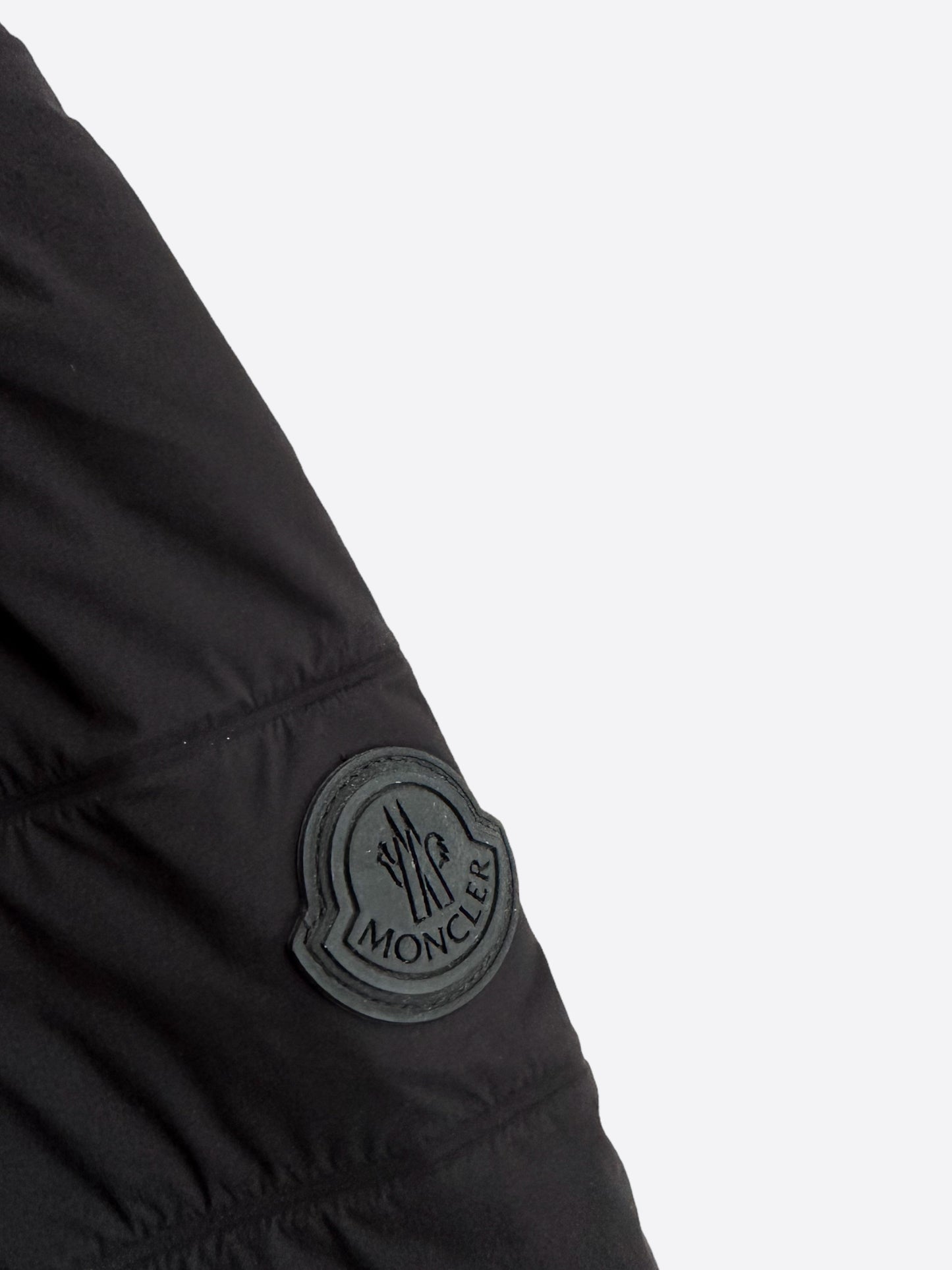 Moncler Black Eze Puffer Jacket