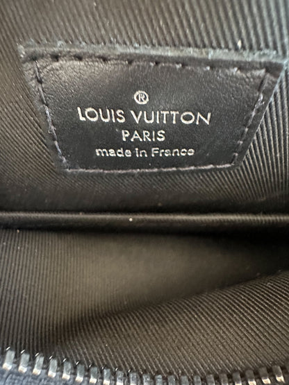 Louis Vuitton Damier Graphite 3D Trio Messenger Bag