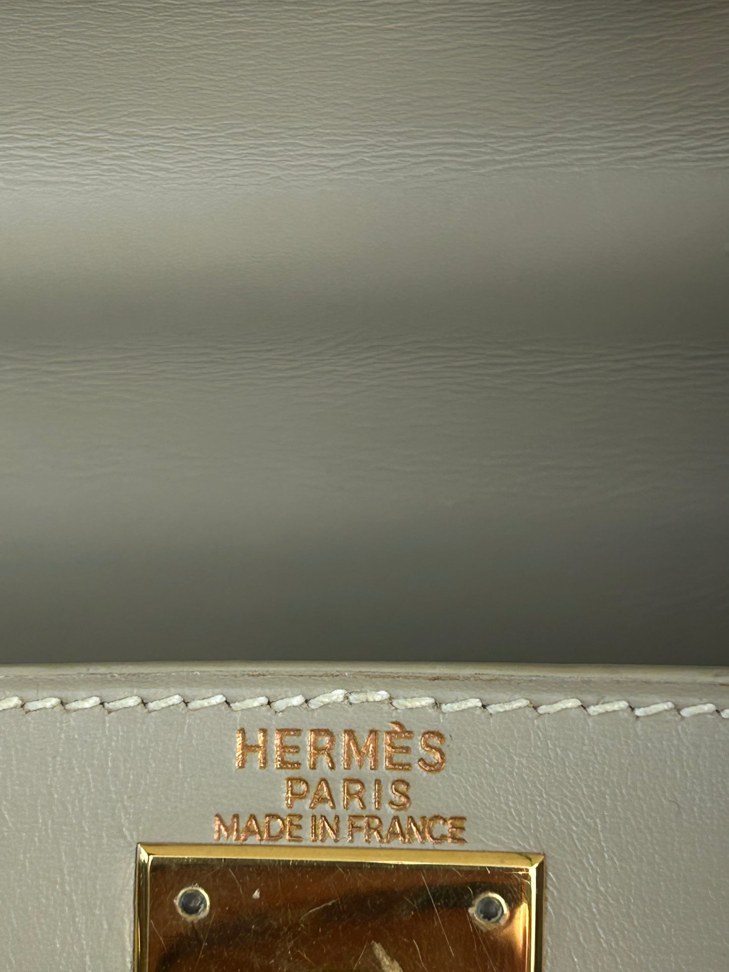 Hermes Beige Box Leather & Gold Hardware Kelly 28