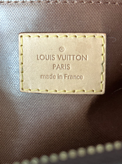 Louis Vuitton Brown Monogram Dopp Kit