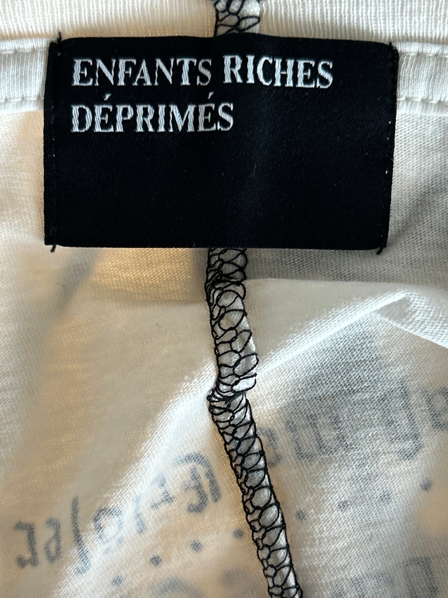 Enfants Riches Deprimes White & Black Katholisches Toothbrush T-Shirt