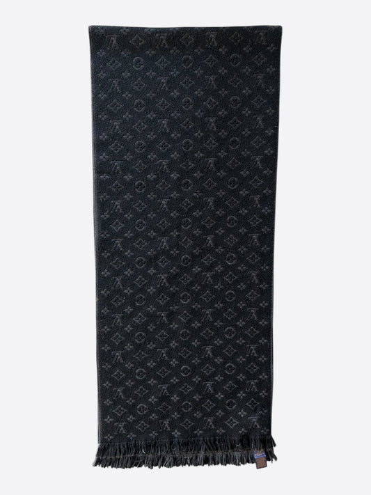 Louis Vuitton Black Monogram Scarf