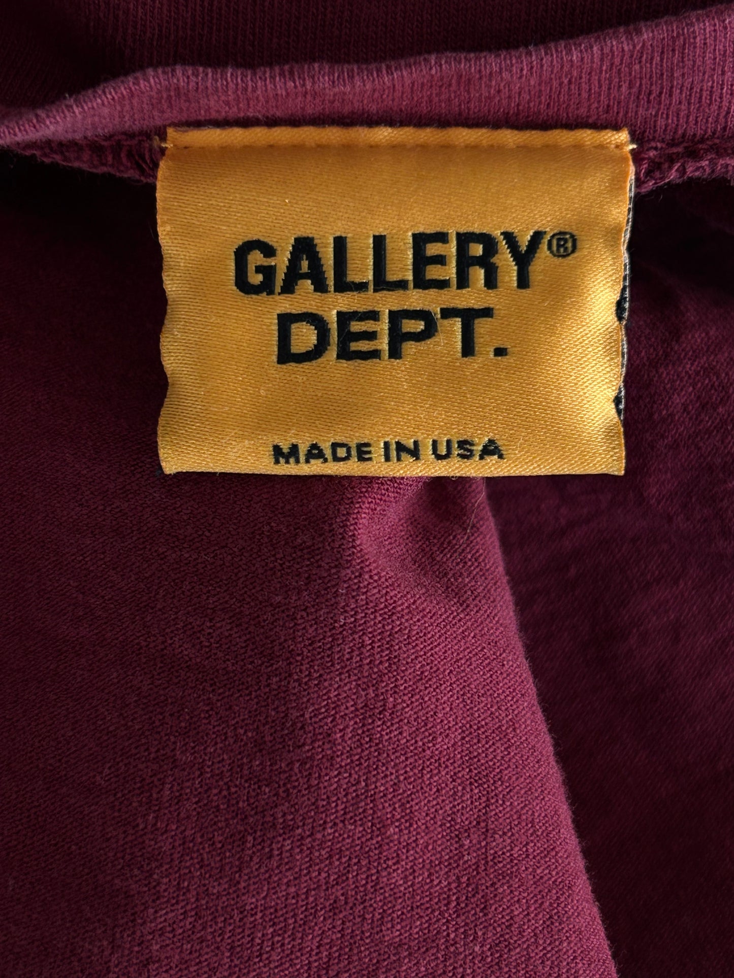 Gallery Dept Red & White Gym Logo T-Shirt