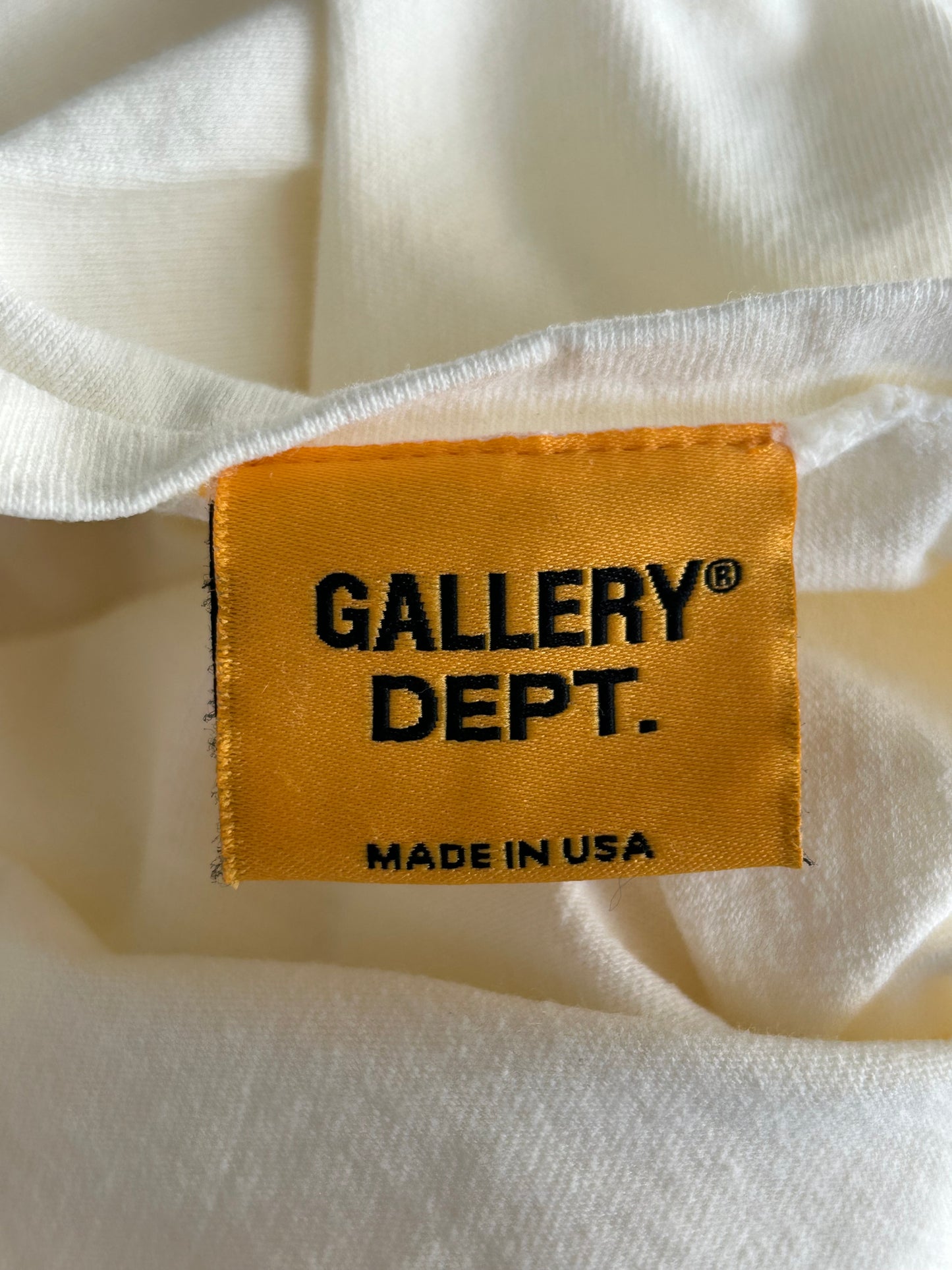 Gallery Dept Antique White Skeleton Beach Theater T-Shirt
