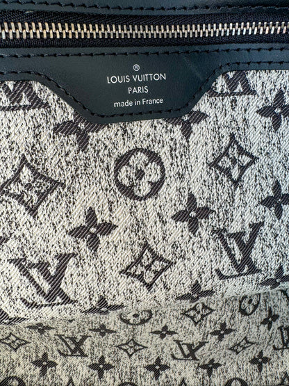 Louis Vuitton Denim Grey & White Neverfull MM