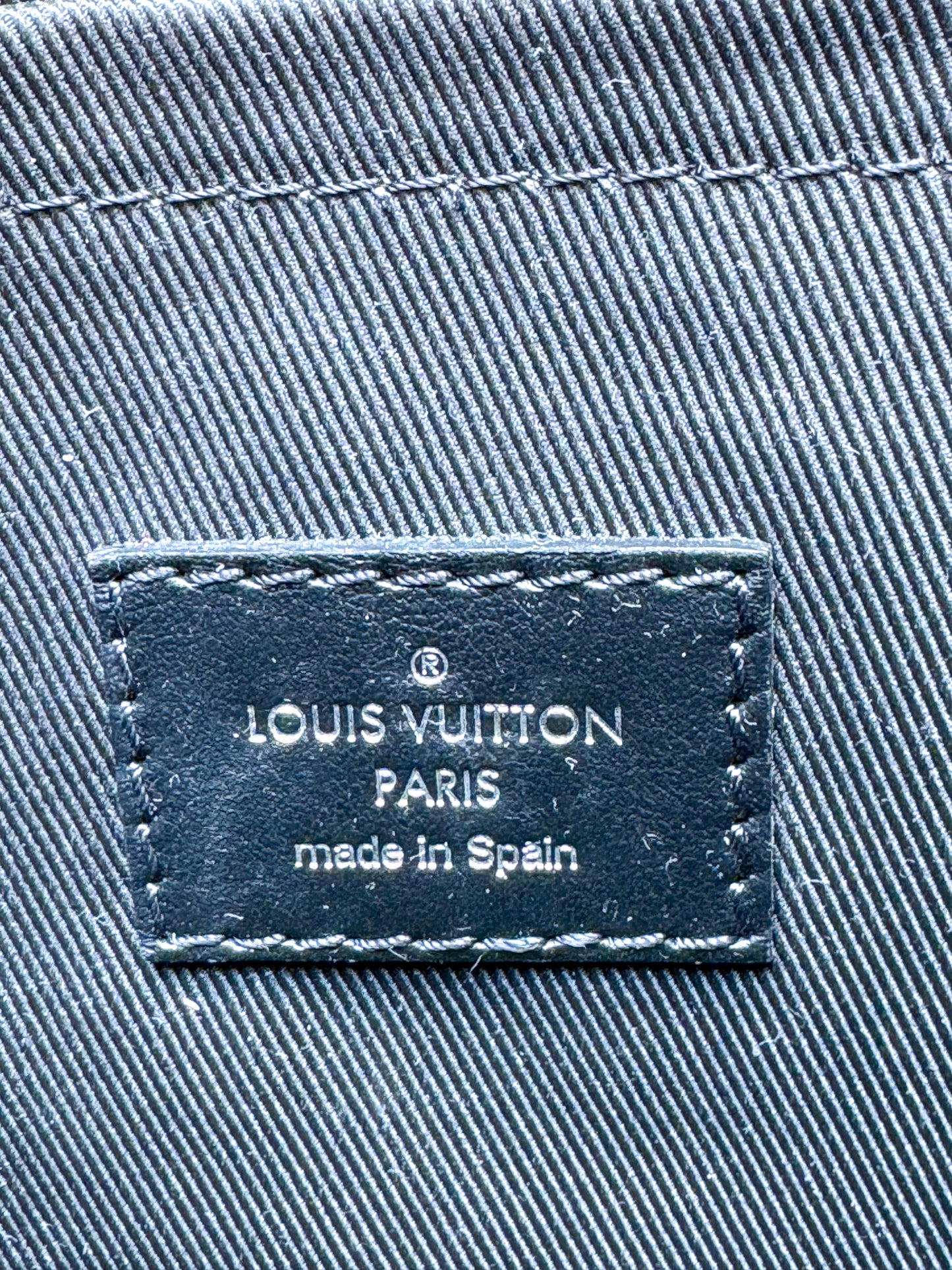 Louis Vuitton Damier Graphite 3D Studio Messenger Bag