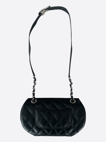 Chanel Black Lambskin Quilted Medium Uniform Flap Bag