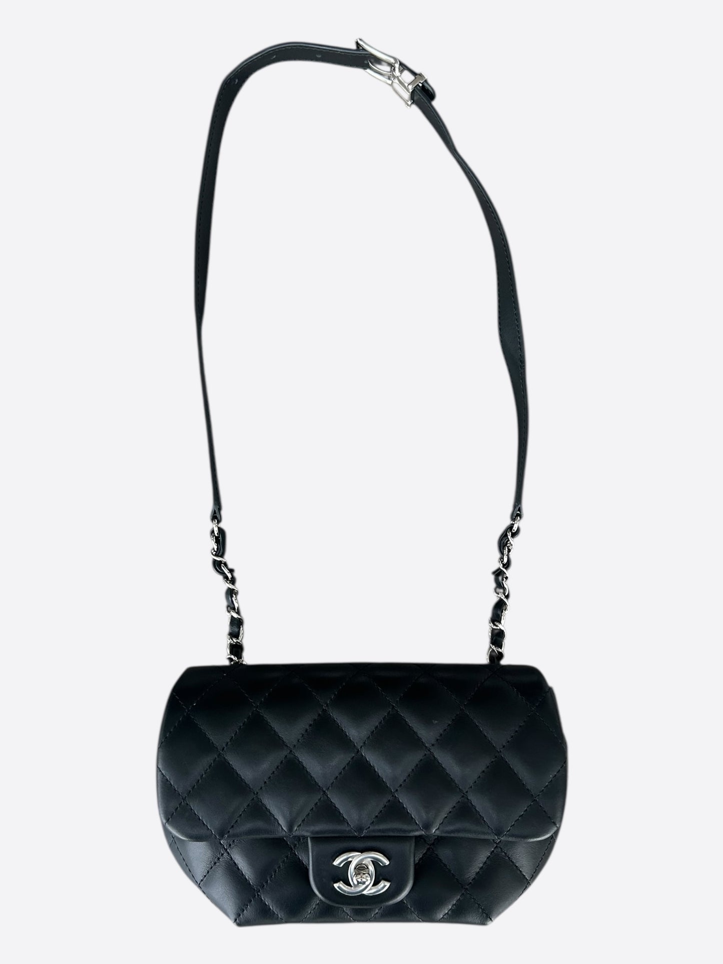 Chanel Black Lambskin Quilted Medium Uniform Flap Bag