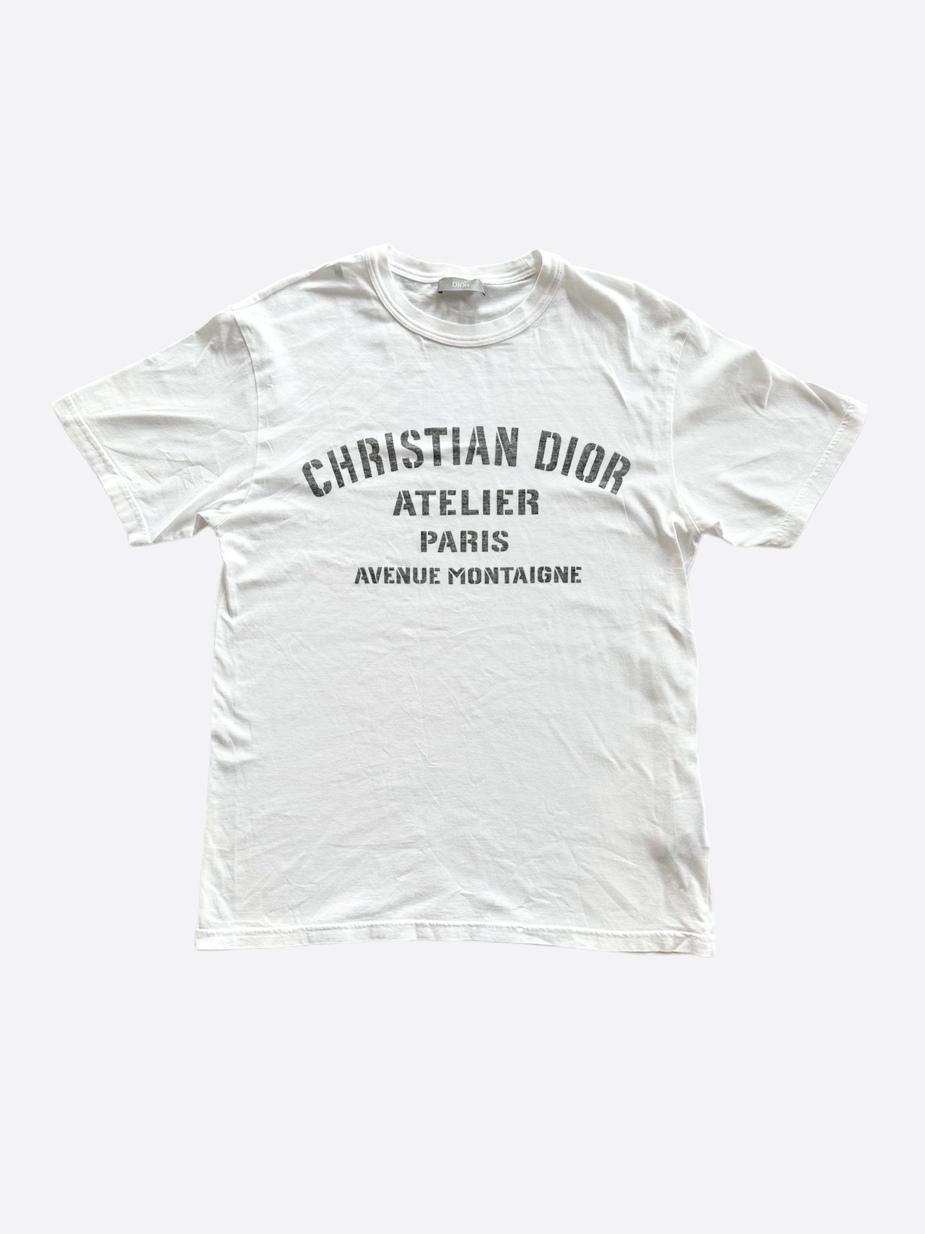【シンプルで洗練されたデザイン☆】Dior Montaigne Tシャツ Dior White Atelier Faded Logo Tee – Savonches